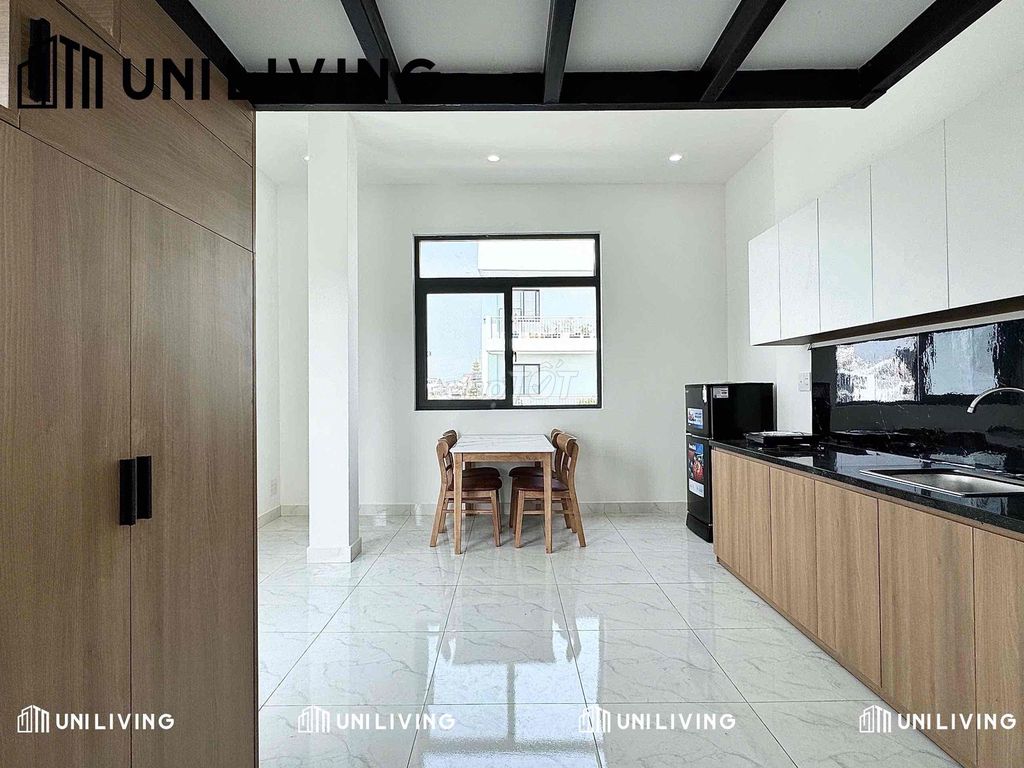 It was the owner who rented his own new home wash-house.