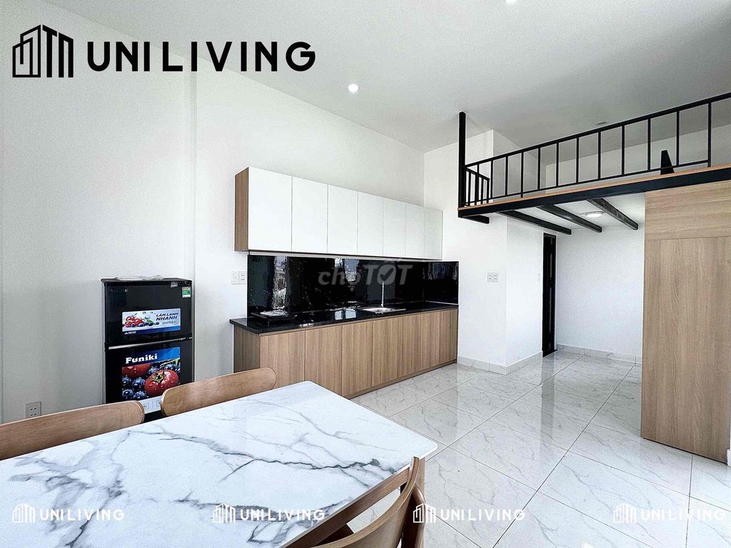 It was the owner who rented his own new home wash-house.