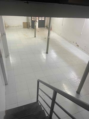 We'll rent 5*13 1 st. 2th floor alley 285 cmmt8