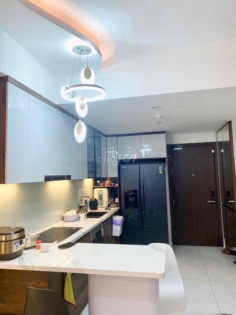 We'll have two bedrooms, one bathroom, 11 million view of the beautiful pool.