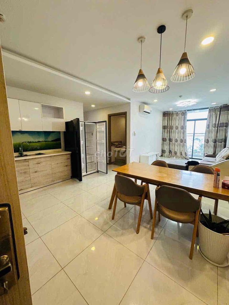 Rent the county 4 riva park 3 bedroom 2 river view toilets