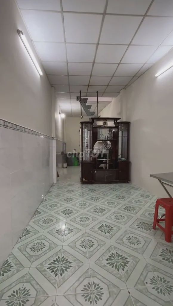 Rent the entire house cheap 3 x 10 meters, 2 bedroom 1 toilet, Lạc Long Quân, 010, Q.tb