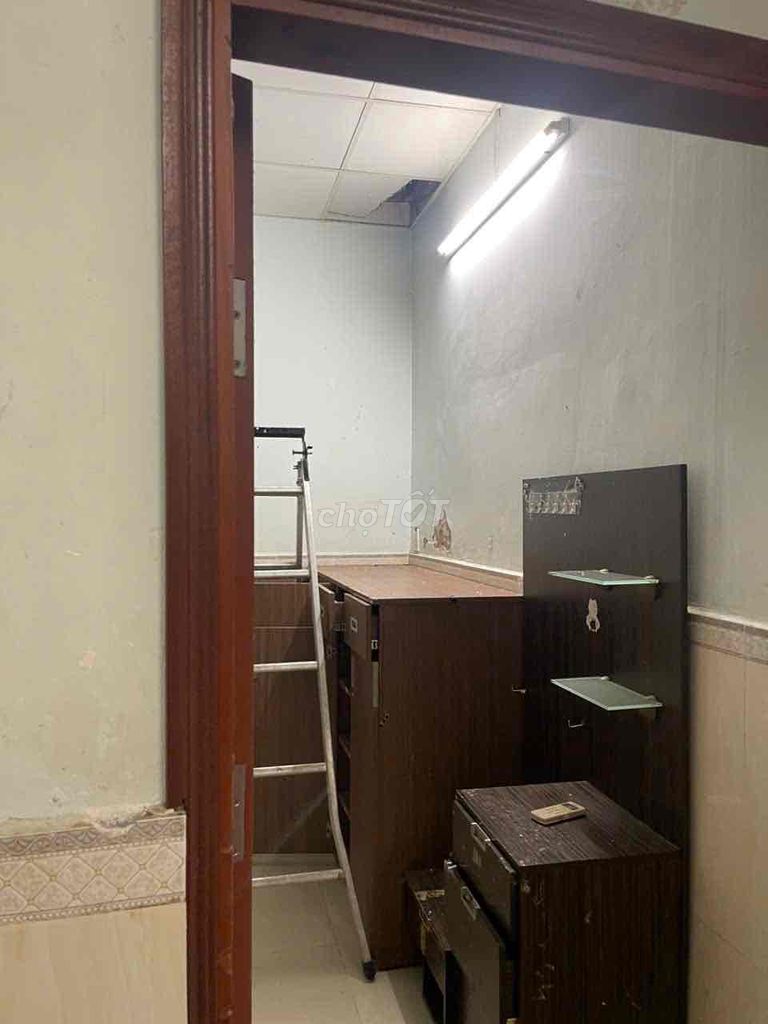 Forty-five meters a bedroom. A bathroom.