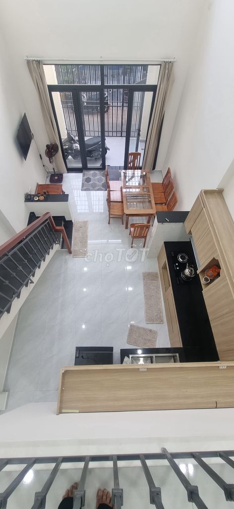 Rent the original house, new, 4 x 20 meters equals 80 mv, one floor, 425th of Clouds