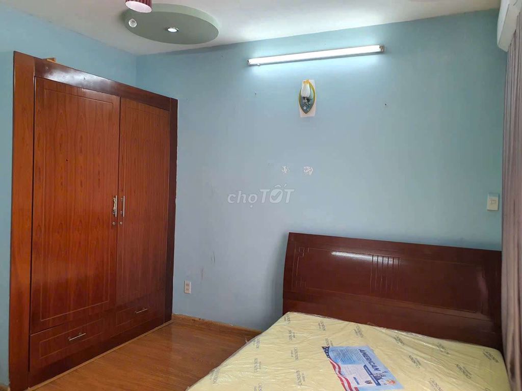 Rent room - 2.8 million a month.