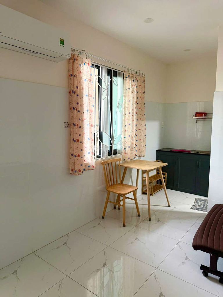 Unguarded hotel room - two people - right across the street