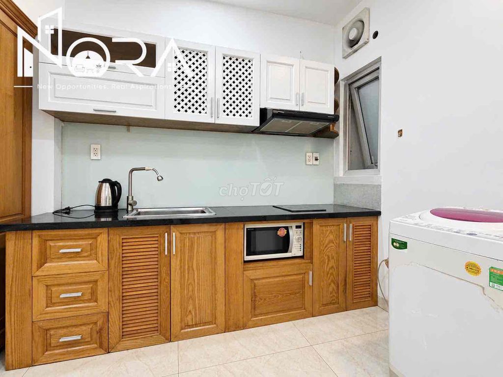 Open the service apartment. A full bedroom near the capital apartment.
