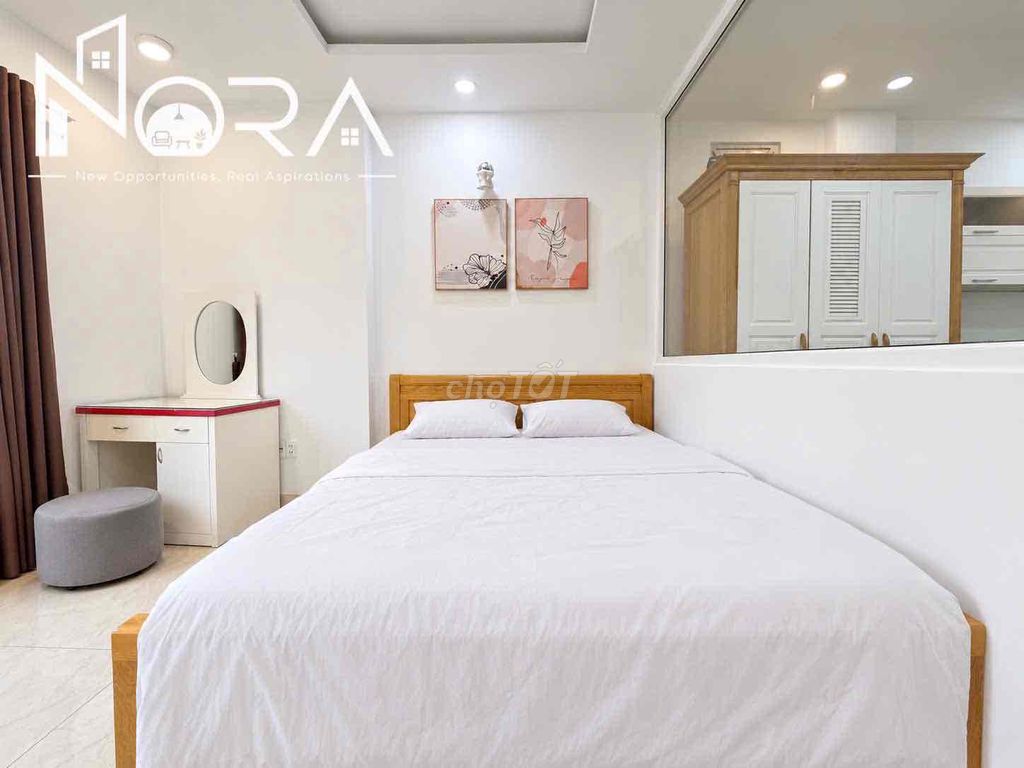 Open the service apartment. A full bedroom near the capital apartment.