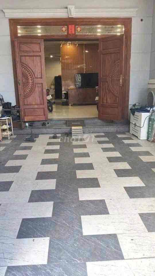 (14 million) Rent the main street near Yangtze District 2rd floor.