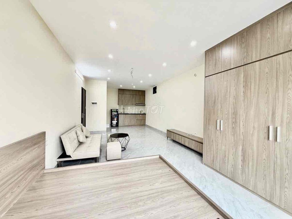 Empty studio 40 m2 full interior right aeon mall Tân Phú