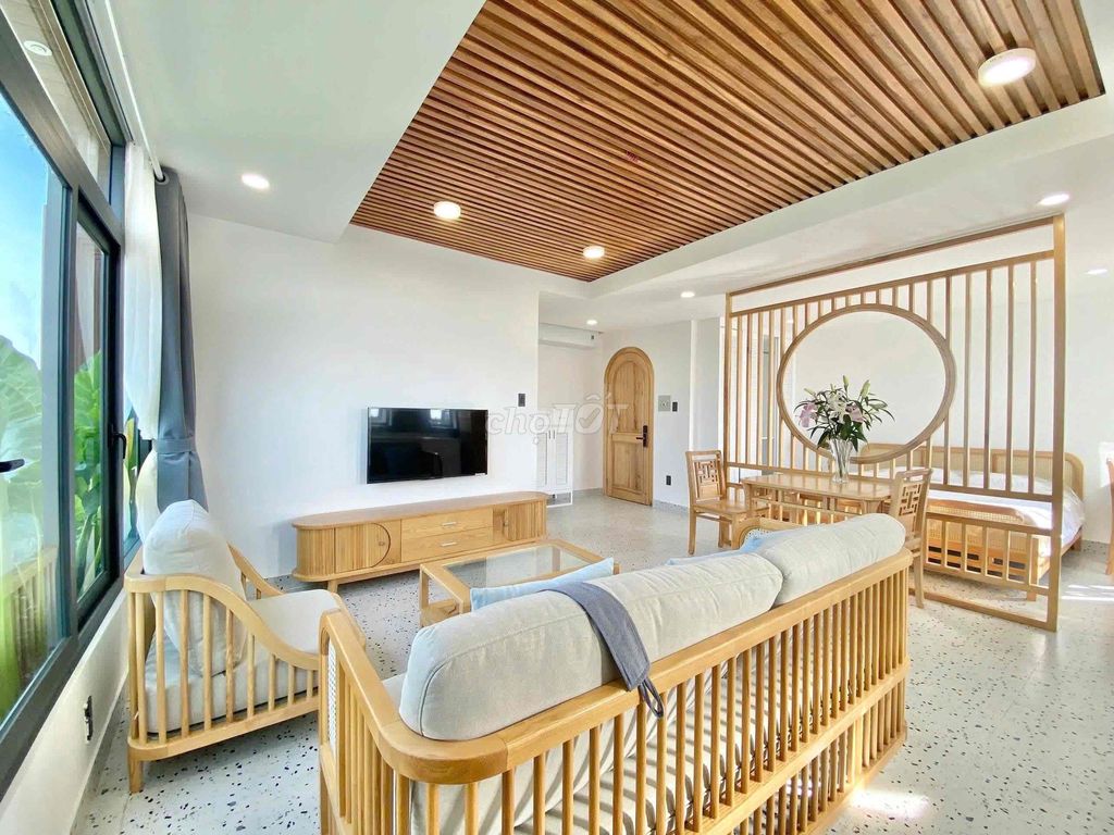 The studio apartment 40 meters 2 at Trần Não, District 2, clear design, big windows.