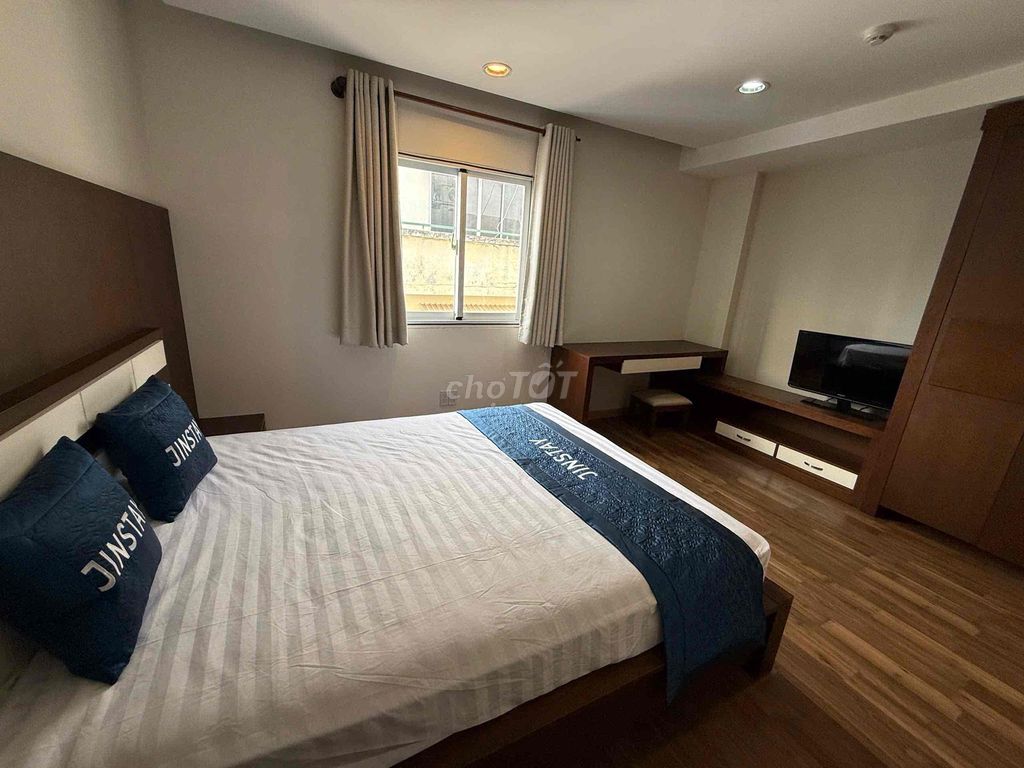 Three bedrooms have a 175 M2 - full interior garden, Phú Nhuận 0125 million/T
