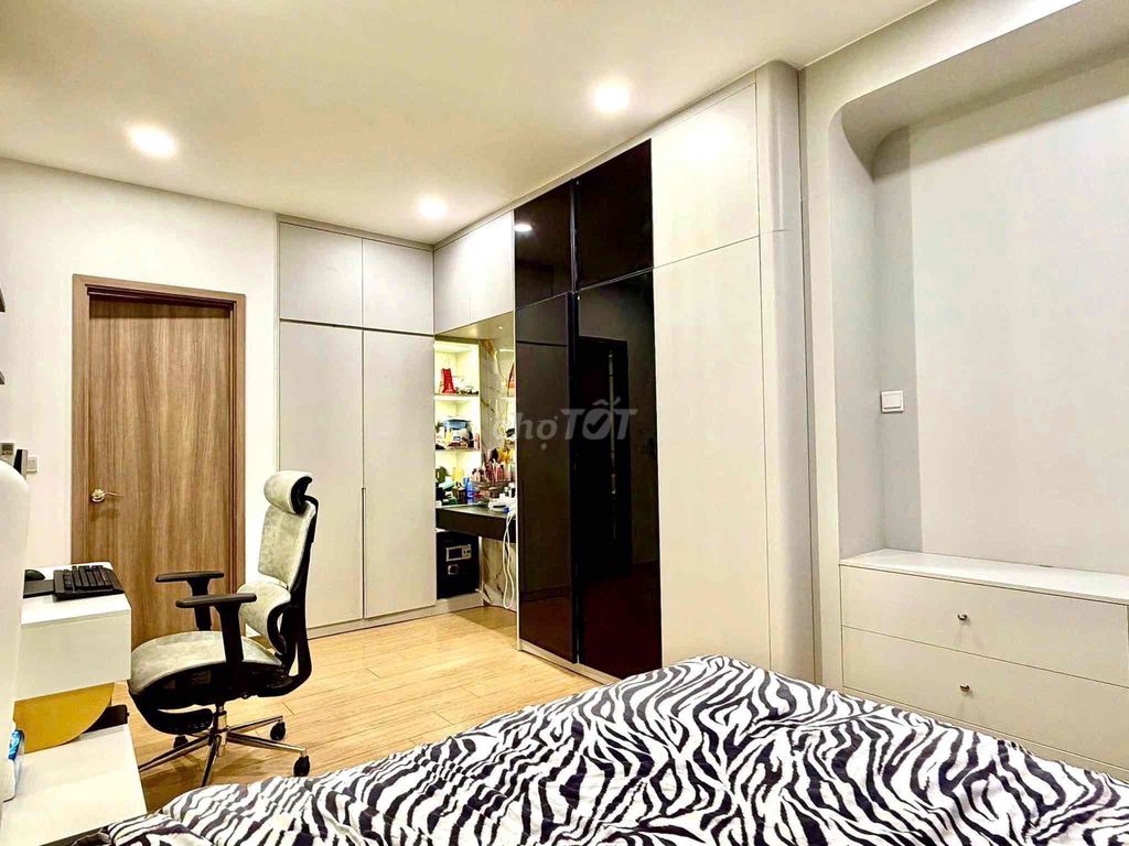 Sungrave pearl Golden House - three bedrooms river view, full interior 40 million