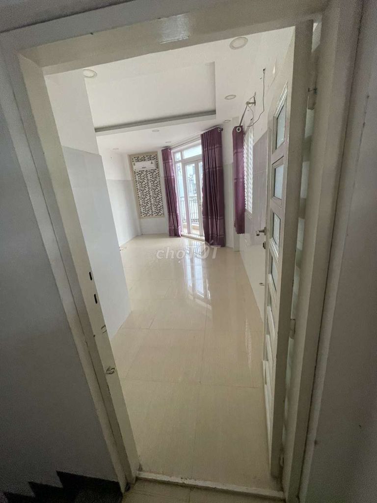 Rent it to 3rd floor.