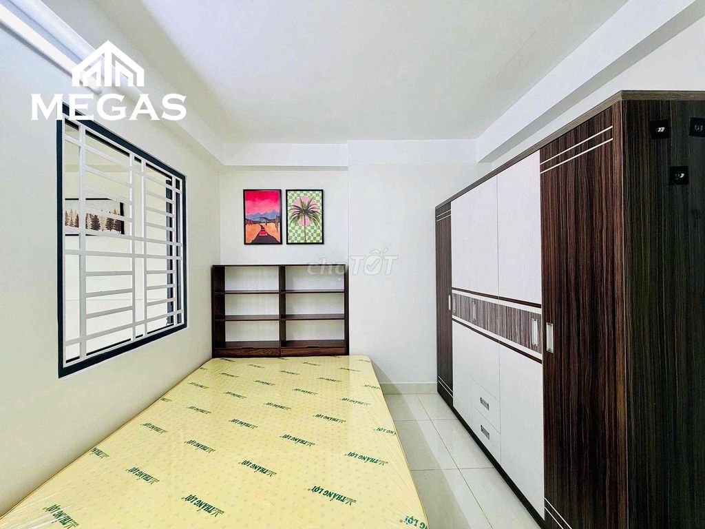 Mutant Strut. - Warplace 1 bedroom - Full interior.