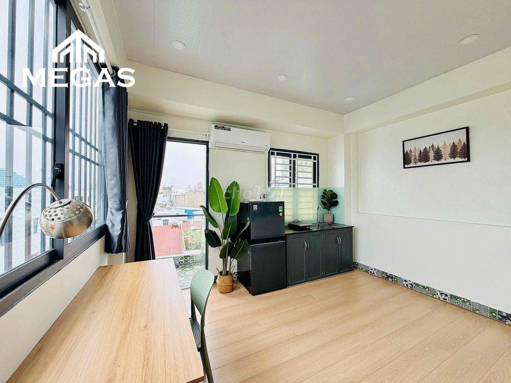 Mutant Strut. - Warplace 1 bedroom - Full interior.