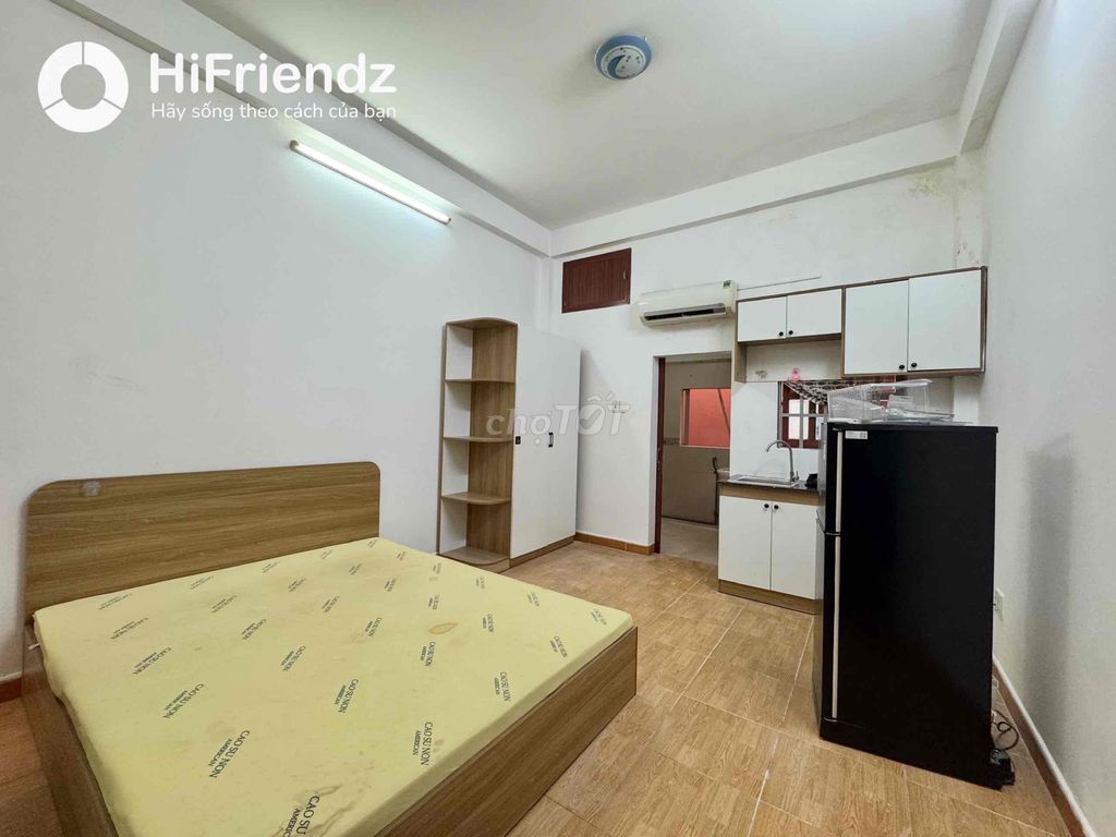 The cheap room is 3.8 million near the University of Medicine, the 10th District bordering District 5.