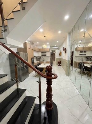 Mtb Lê Lư near Phan Phan Peso, area: 4 x19 m(3) new photos, 4 bedrooms, 5 toilets