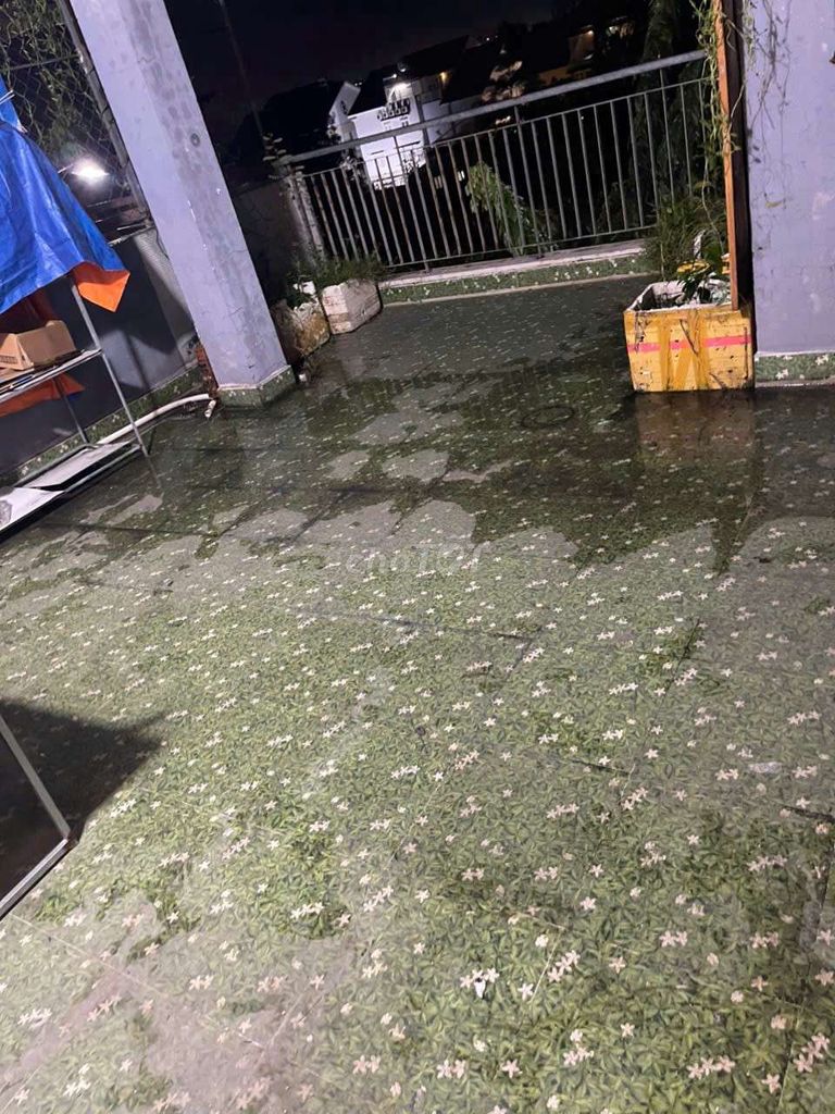 Free water service apartment 50 M1 Hoàng Quốc Việt next to Phú Mỹ .