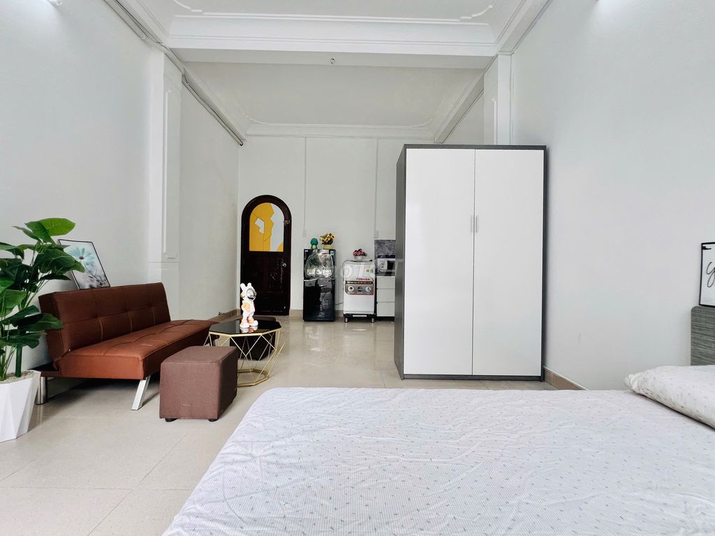 The kitchen bedroom - broad balcony