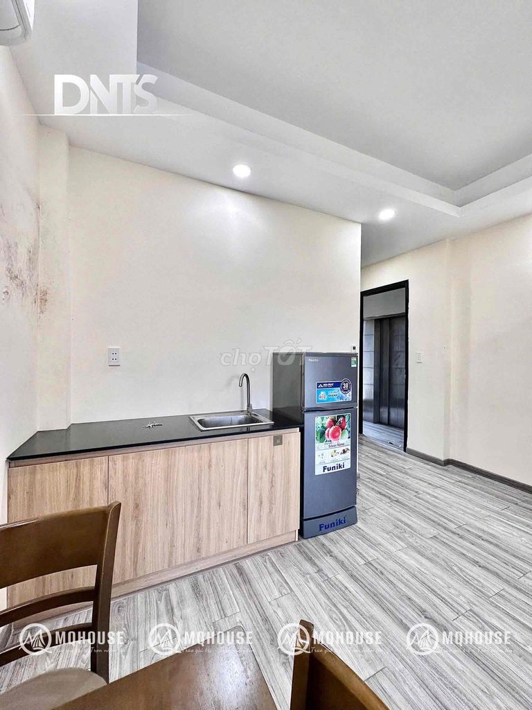 Rent the natural light window studio full interior right in the heart of District 1