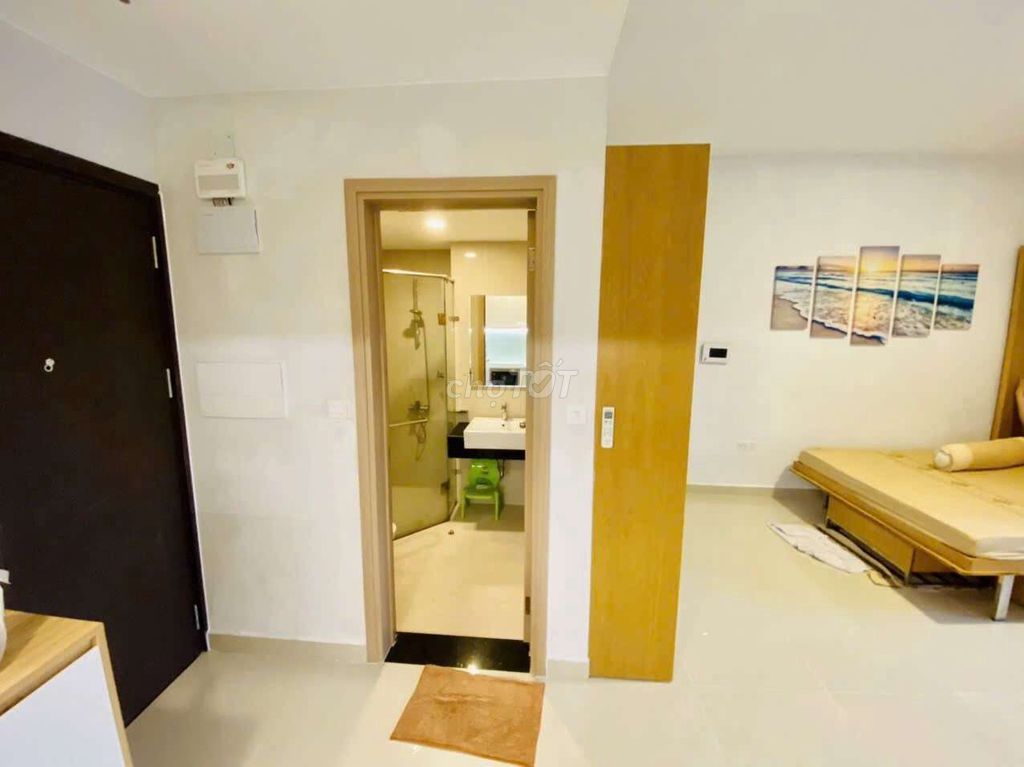 Officetel 42 meters y y y in, works at Novaland Botonica Civil Office