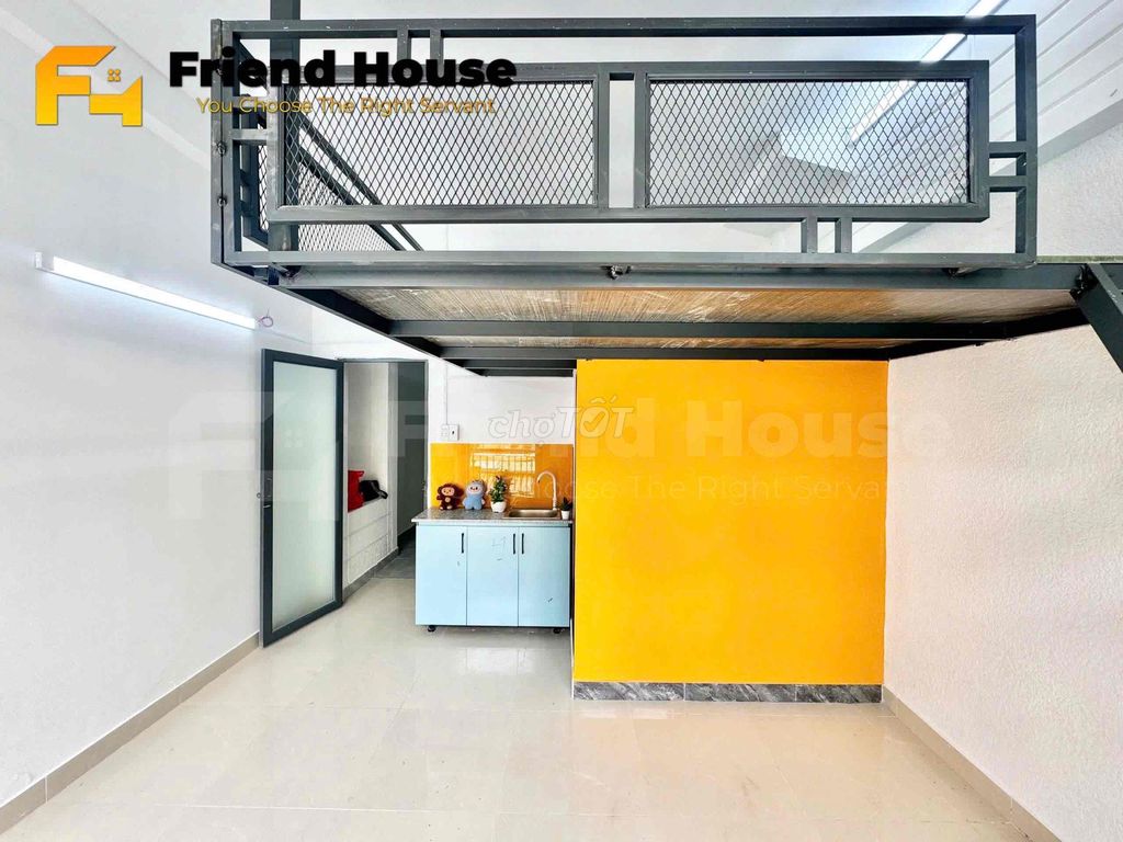 Rent a balcony- Quang Trung