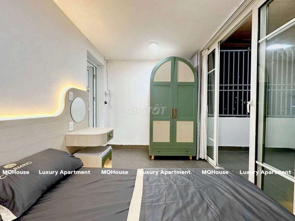 Bến Vân Đồn district 4-- 2 super-looking bedroom.