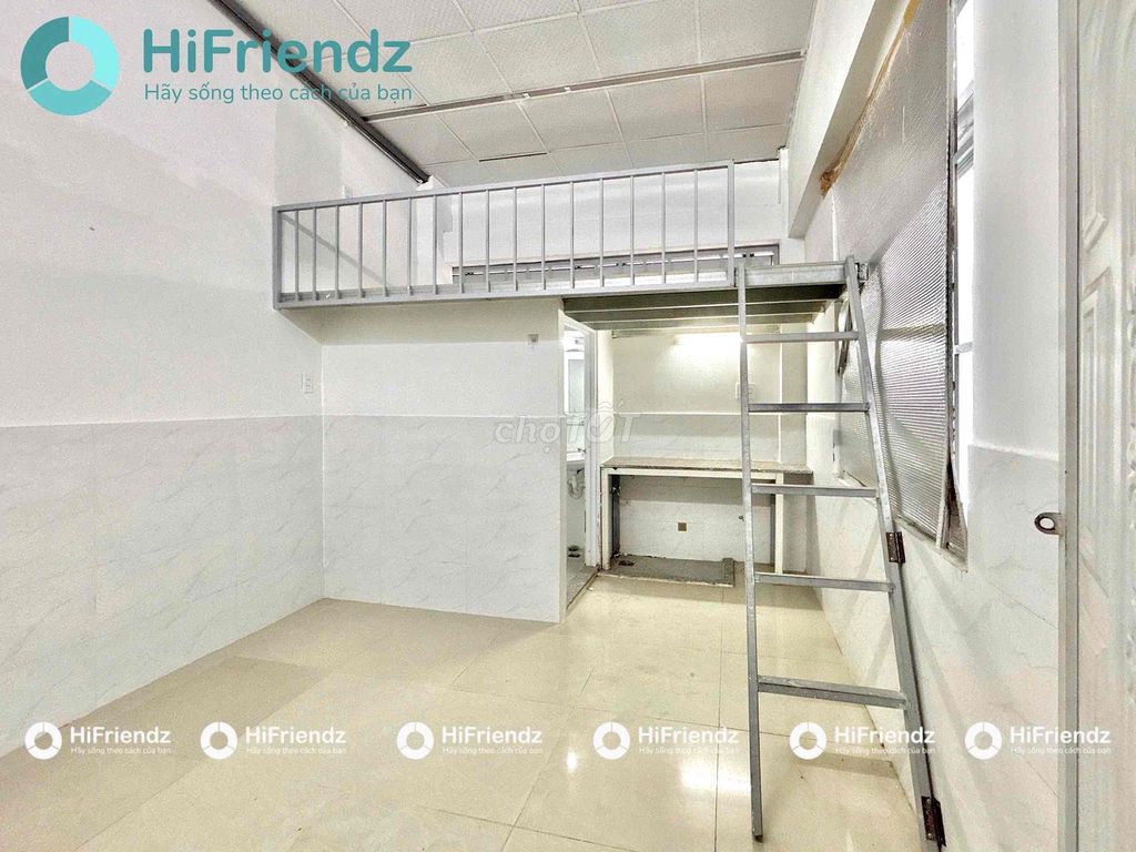 The guard room is Hiệp Thành 13 with an elevator, three I car wide.