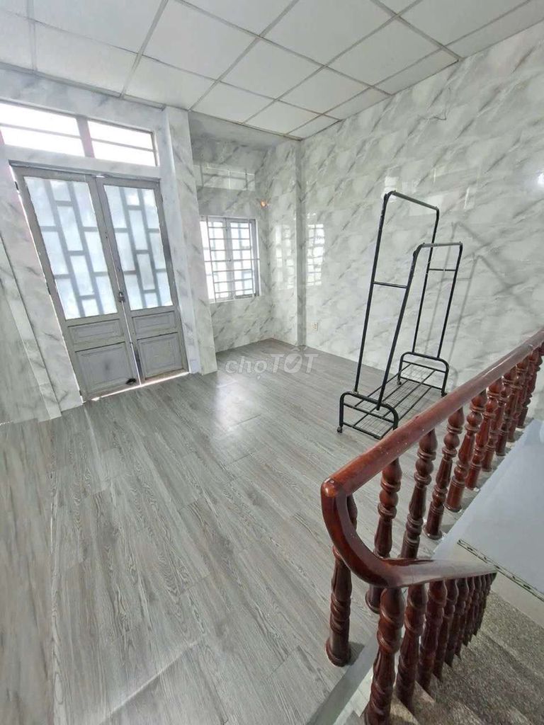 3rd floor, room 2,Đông Thạnh, near Gulf Desk for Rent