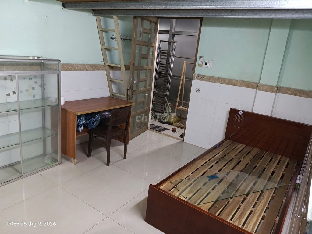 Rent one room, 148 Lưu Hữu Phước.