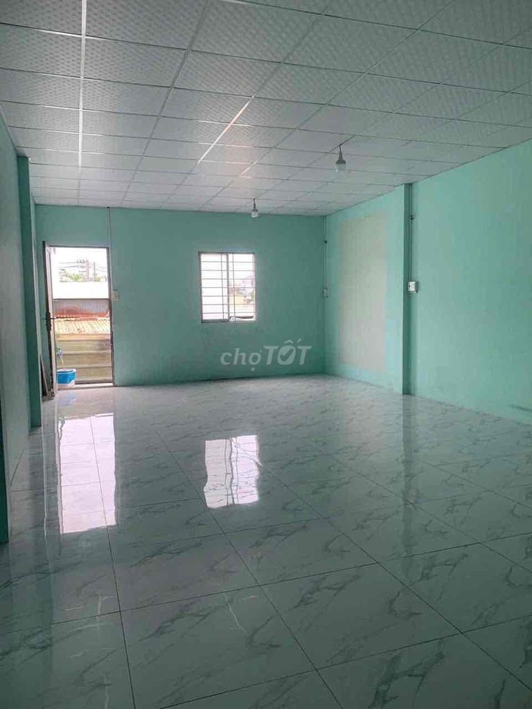It's the owner of the house, Mã Lòth Street, Bình Tân.
