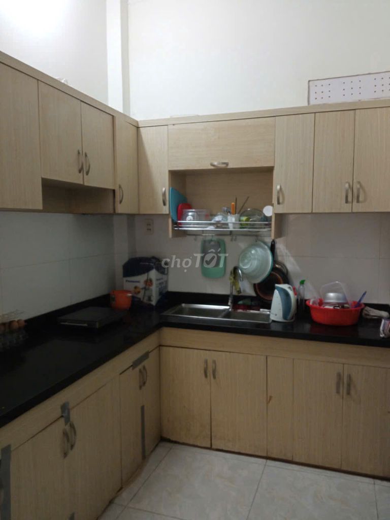 Rent the room at about 30 meters, with air conditioning, 3 million.