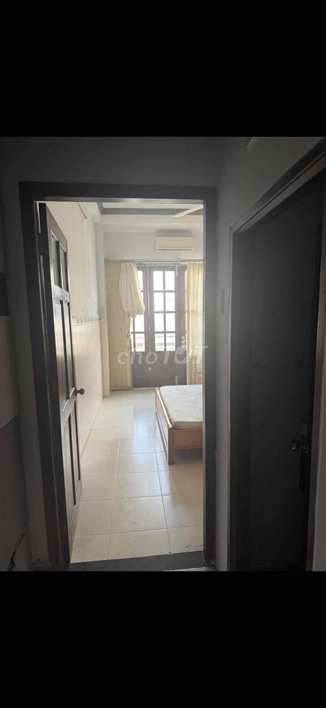 11th District Inn, electricity suite wf