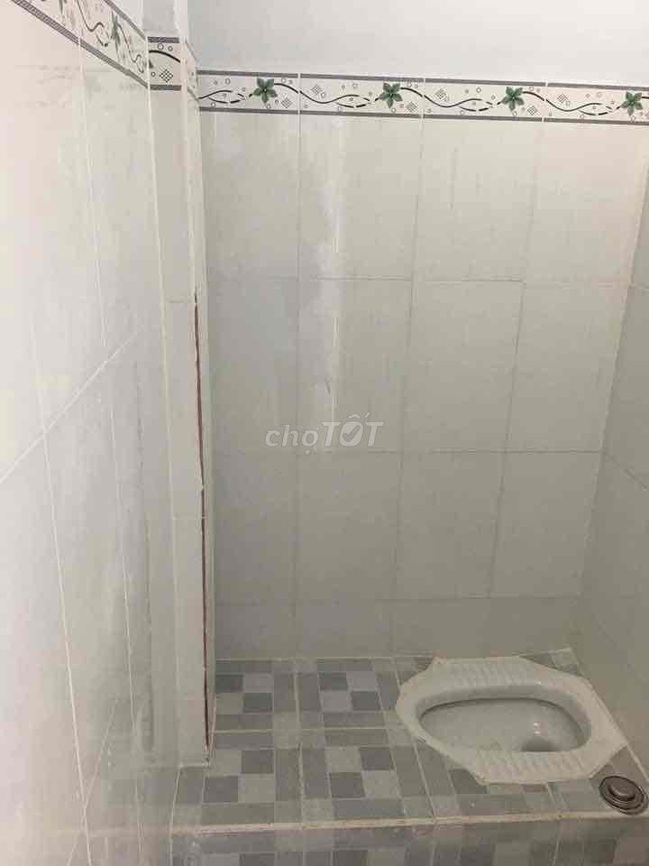 The ground ground room 20 meters 2 Nguyễn Văn Quỳ.