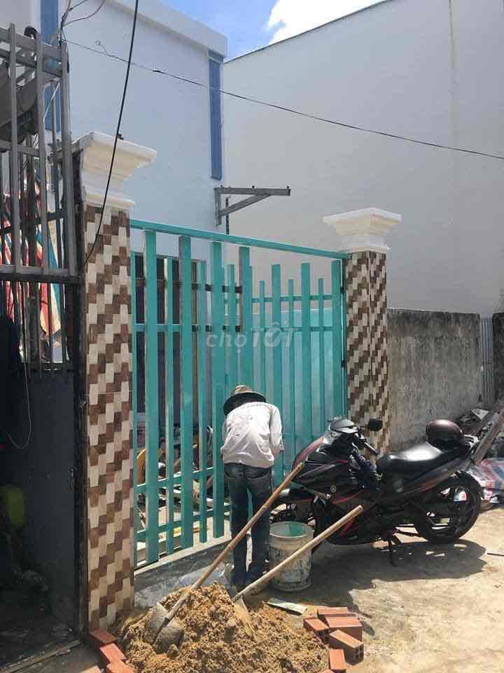 The ground ground room 20 meters 2 Nguyễn Văn Quỳ.