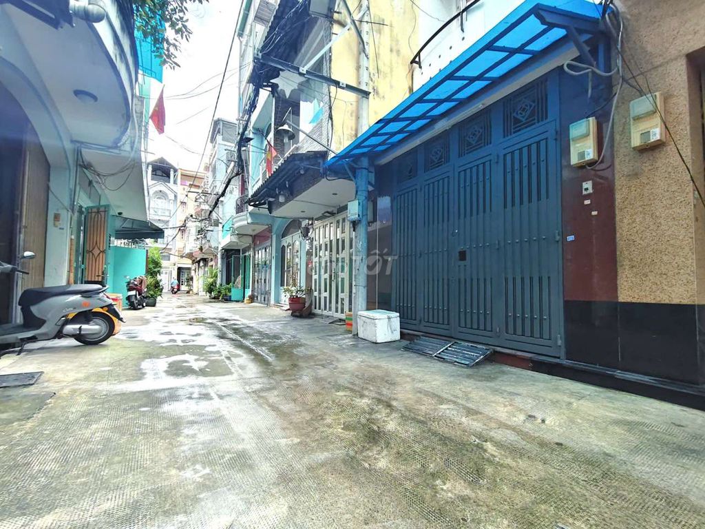 Phạm Văn Hai - Car alley 6 meters
