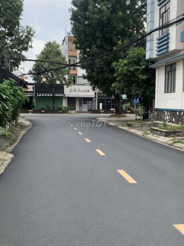 LÊ THỊ RIÊNG rent.