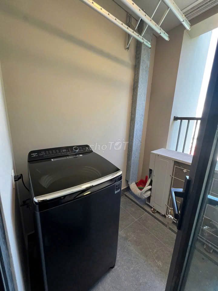 Garden Gate apartment, Hoàng Minh Giám rents two bedrooms at 17 million a month.