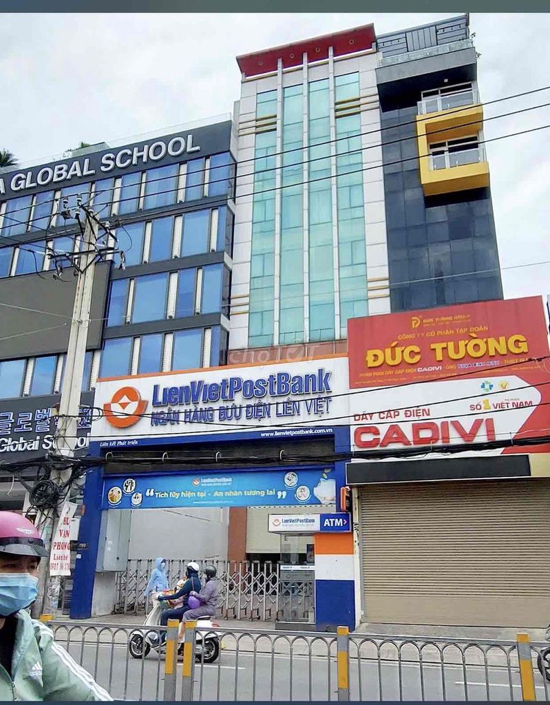Rent the building 8 floors in front of Nguyễn Thị Thập-- 7th District.