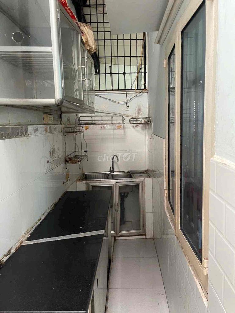 Level four, bedroom one. A bathroom near the market.