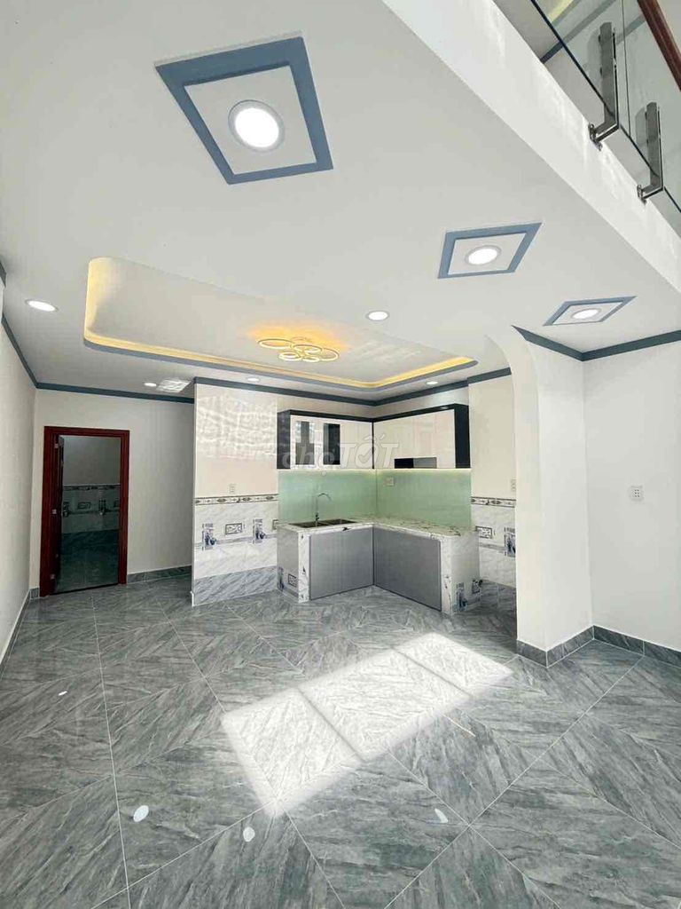 Rent the Four-four x14 house. Three bedrooms.
