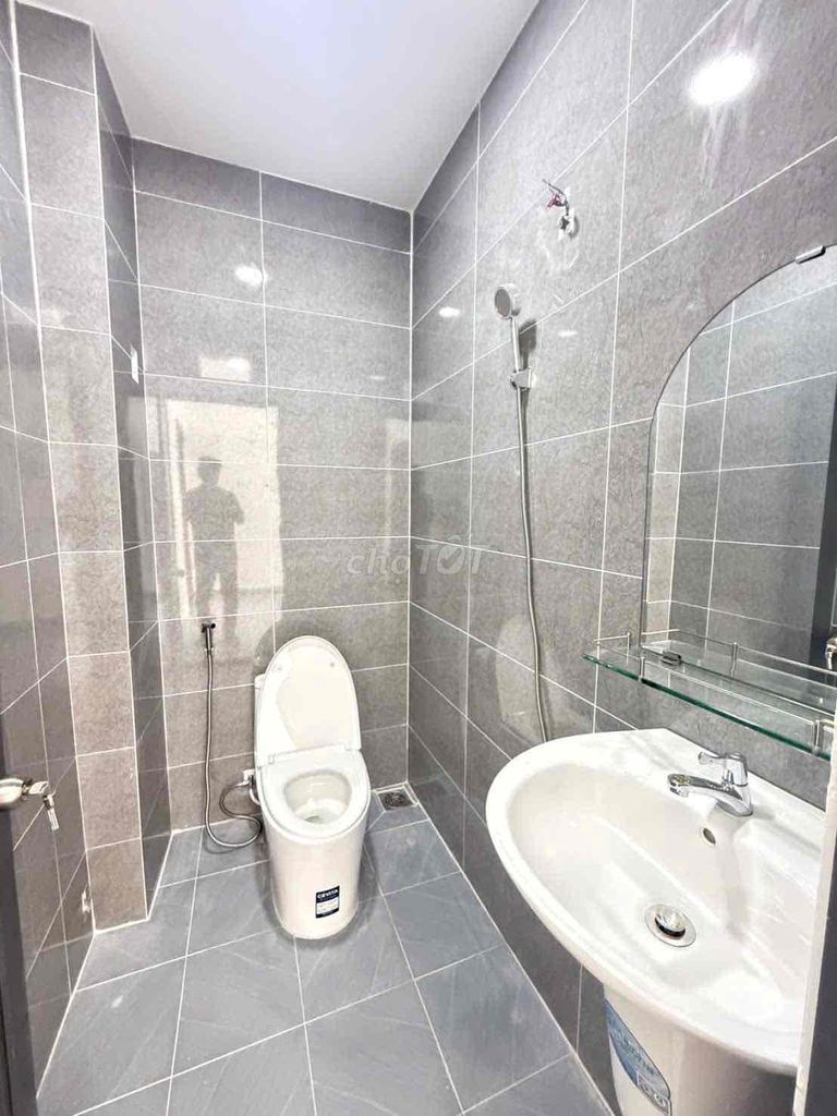 Rent the Four-four x14 house. Three bedrooms.