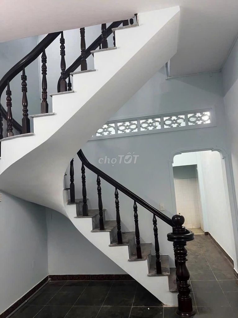 New house! 5 meters Dương Đức Hiền, 3.5 x 11 meters, one floor, 2 bedrooms, 2 toilets
