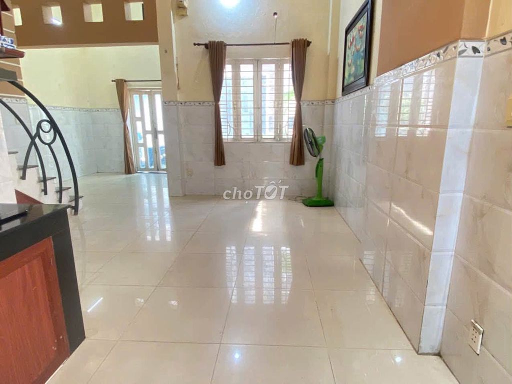 Rent your own home 40 m2 Nguyễn Thị Huỳnh Phú Nhuận 4 bedrooms