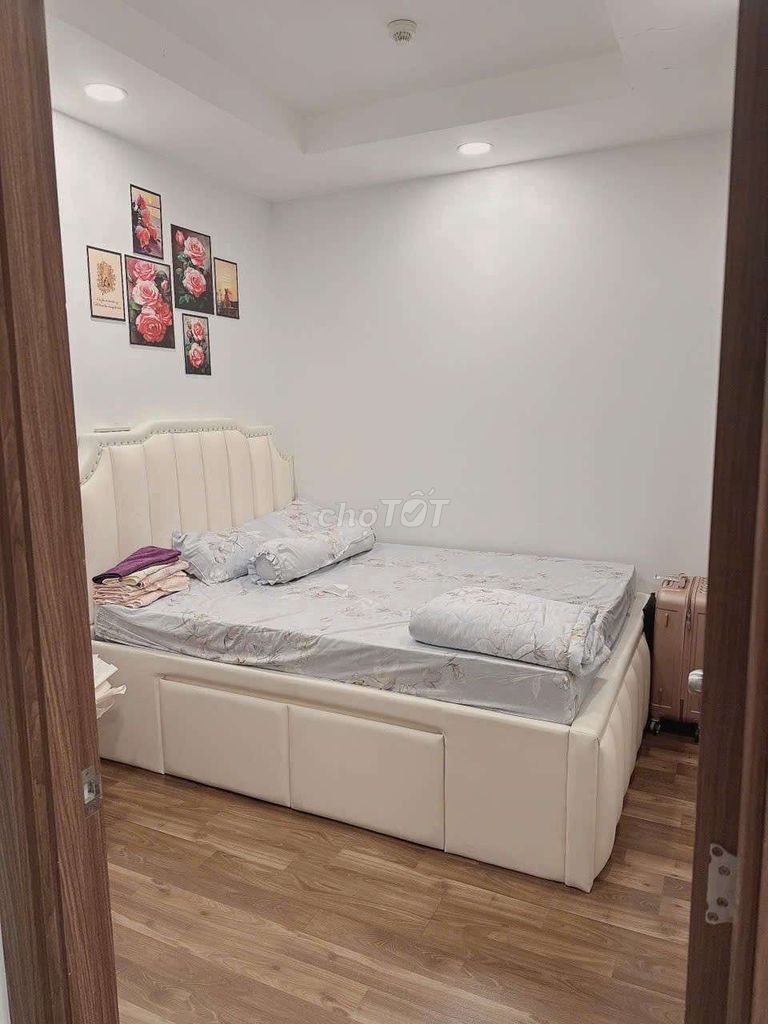 The The Pegasuite Unfortected Bank of 8 see the house ready Pass