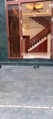 Lạc Long Quân Rent