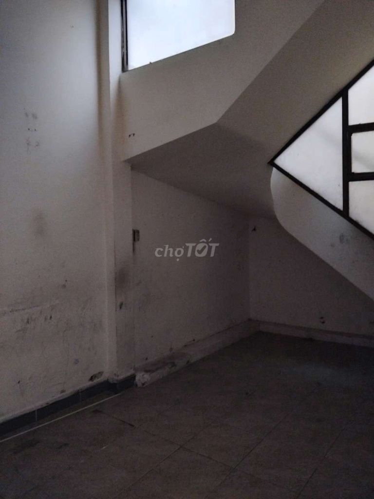 Trường Chinh 4 x 20 meters 2 fourth floor bedroom