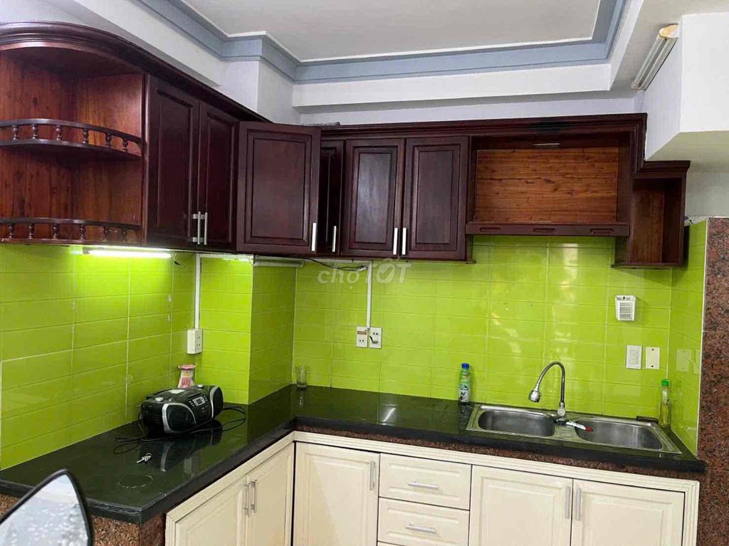 Rent the original apartment - 4 autoways near the coast