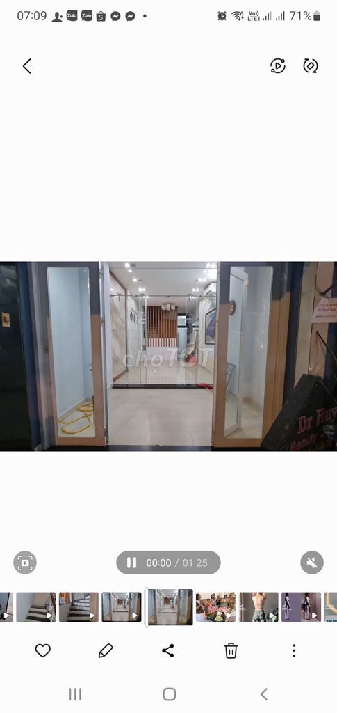 Rent a front house on Hòa Hưng.